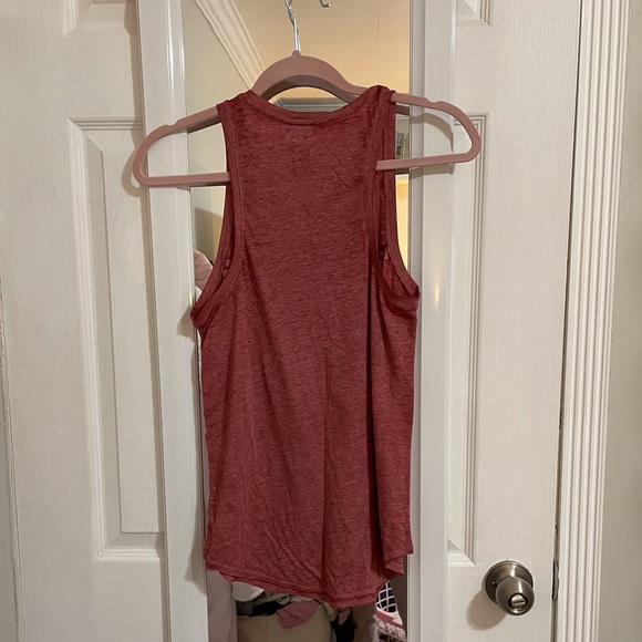 VS PINK Tank - Picture 3 of 4